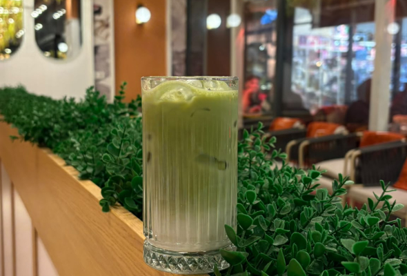 ICE MATCHA LATTE